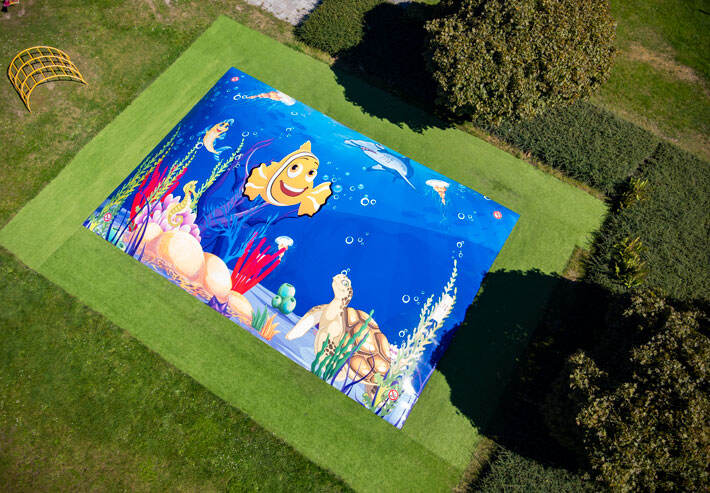 Montaña hinchable hecha a medida en JB en Meppel